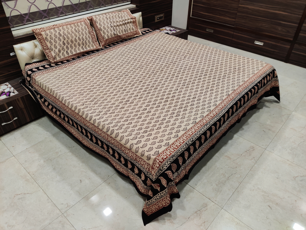 D16 Hand Block Printed Bagru print double bedsheet with 2 pillow cover D16